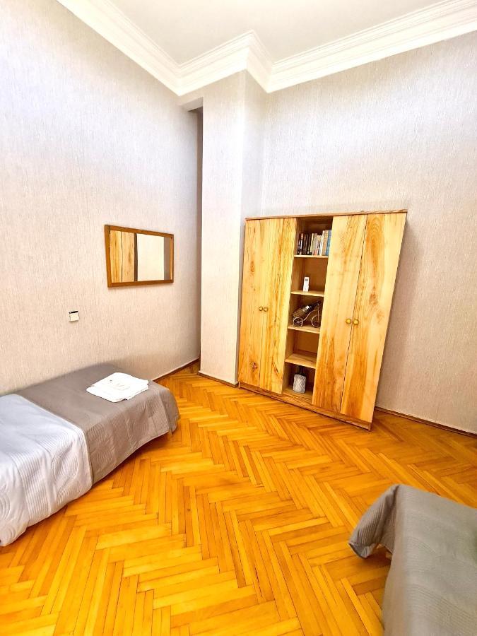 Zestafoni Guesthouse Zedafoni מראה חיצוני תמונה