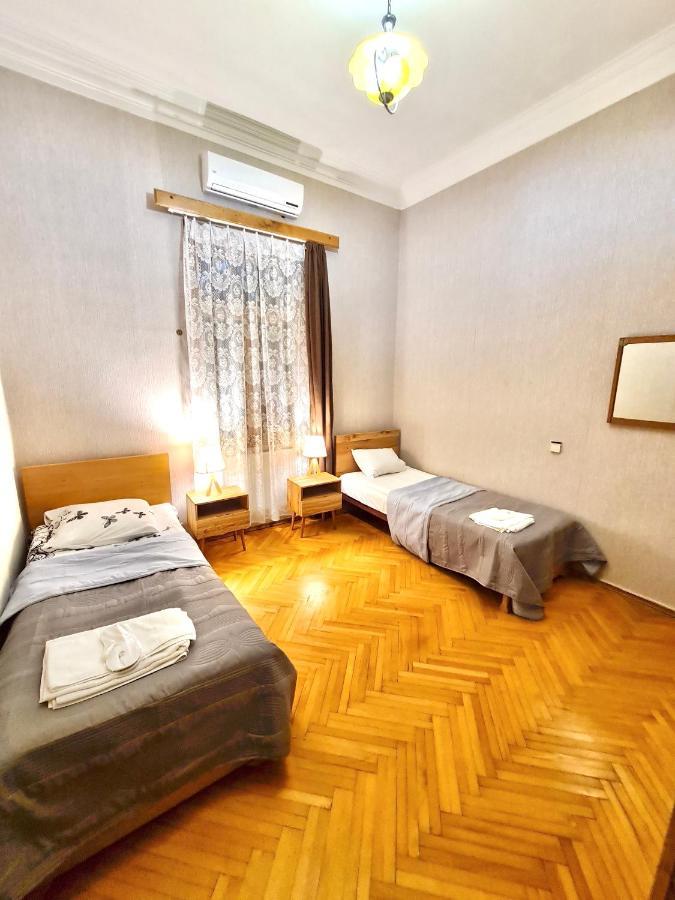 Zestafoni Guesthouse Zedafoni מראה חיצוני תמונה